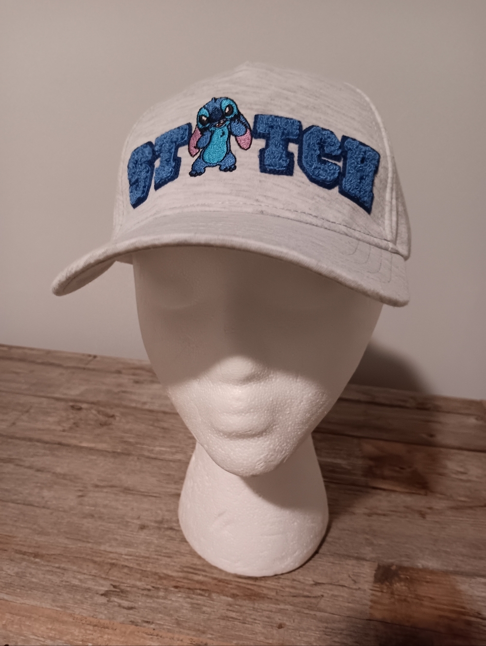 Disney Stitch Grey Baseball Cap. NWT.